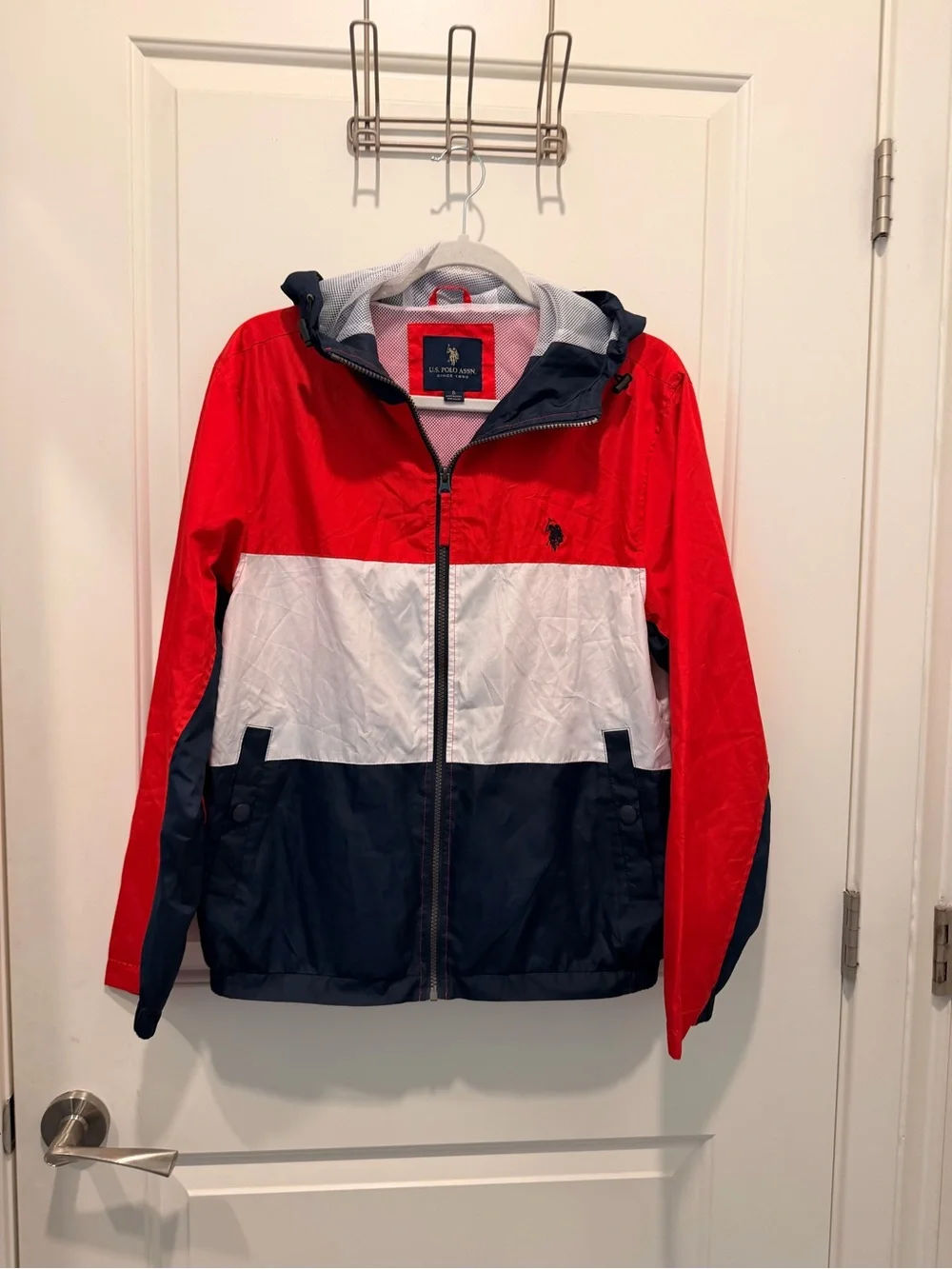 U.S. Polo Assn. Men's Red White and Navy Blue Colorblock Hooded Size S